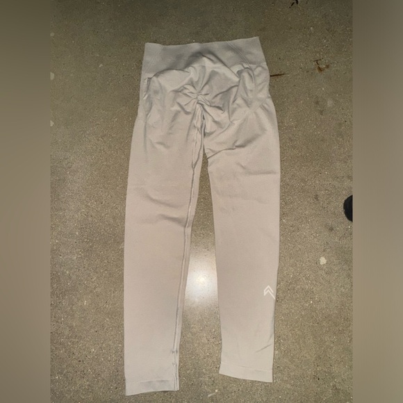 Oner Active Effortless Seamless Leggings - Sand (Regular) - Picture 3 of 3